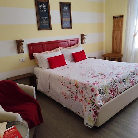 קרמונה La Bicicletta Rooms מראה חיצוני תמונה